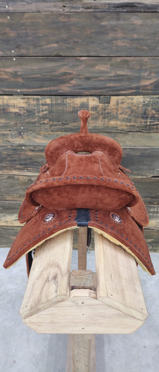 14.5" Lightweight Barrel Saddle - Rough Out & Dark Buckstitch