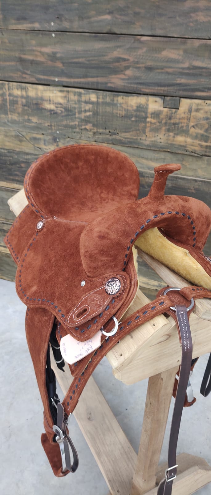 Lightweight Barrel Saddle - Rough Out & Dark Buckstitch